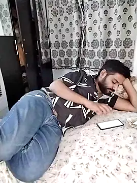 avi007p online show from March 2026 06:35:02 PM