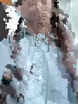 FroggyAnna online show from April 2026 04:54:02 PM