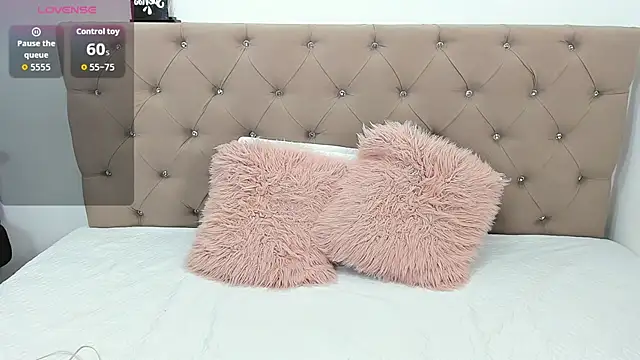 Snapshot of Isbettyche chatting on November 2025 12:03:02 AM Isbettyche online show from November 2025 12:03:02 AM