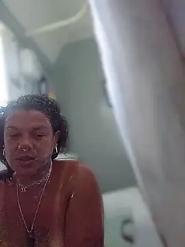 Snapshot of GoddessChantelle chatting on June 2026 04:24:02 PM GoddessChantelle online show from June 2026 04:24:02 PM