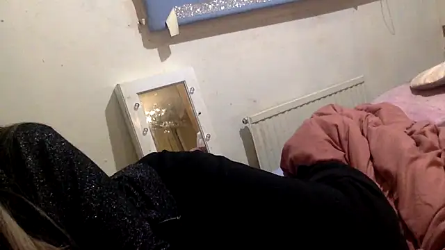 Bellababexox  online show from September 2025 02:33:01 AM