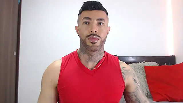 andrea de lucaa online show from February 2026 03:12:01 AM