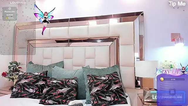 megannherrera online show from December 2025 12:11:02 PM