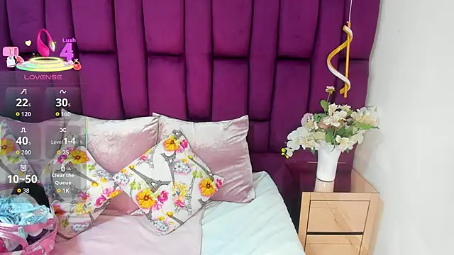 megannherrera online show from December 2025 12:24:02 PM