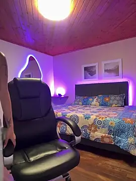 Snapshot of Isabella18_pink chatting on February 2026 06:17:02 PM Isabella18 pink online show from February 2026 06:17:02 PM