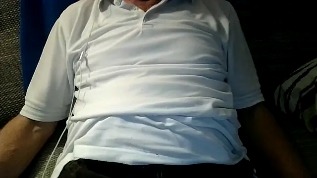 velikifant7 online show from February 2026 05:44:01 PM