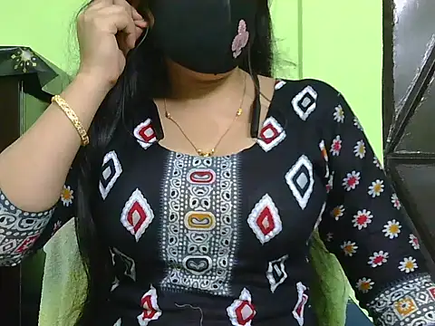 fairy queen07 online show from March 2026 06:01:02 PM