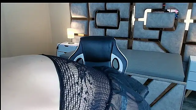 Candy Velvet online show from December 2025 05:02:02 AM