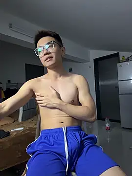 XTTX49 online show from May 2026 04:05:02 PM