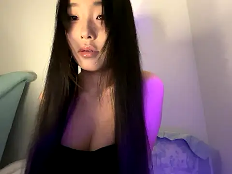 Snapshot of 77momomo chatting on September 2025 05:15:02 PM 77momomo online show from September 2025 05:15:02 PM