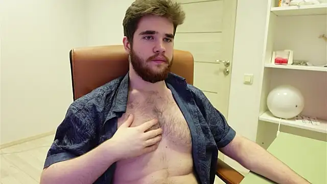 Snapshot of Mark_Maxim chatting on November 2025 02:54:01 PM Mark Maxim online show from November 2025 02:54:01 PM