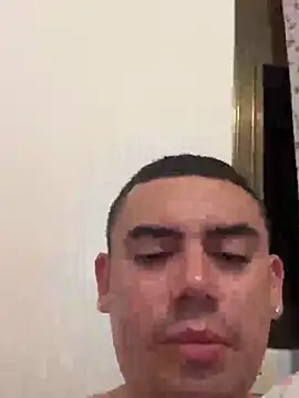 Snapshot of davidxxx099 chatting on September 2025 10:10:02 PM davidxxx099 online show from September 2025 10:10:02 PM