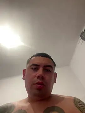 davidxxx099 online show from June 2026 05:30:02 PM