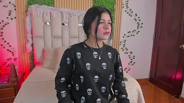 Jade Nmm online show from December 2025 01:07:01 PM