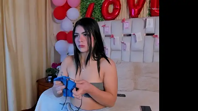 Jade Nmm online show from February 2026 01:11:01 PM