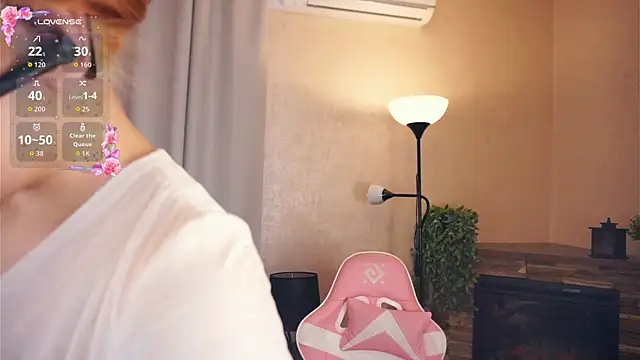 VerniceEngelking online show from October 2025 06:03:02 AM