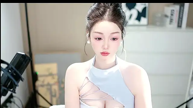 Snapshot of abbyli12 chatting on December 2025 02:55:01 PM abbyli12 online show from December 2025 02:55:01 PM