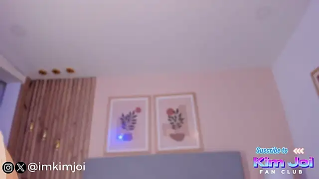 KiimJoi online show from November 2025 01:11:01 PM