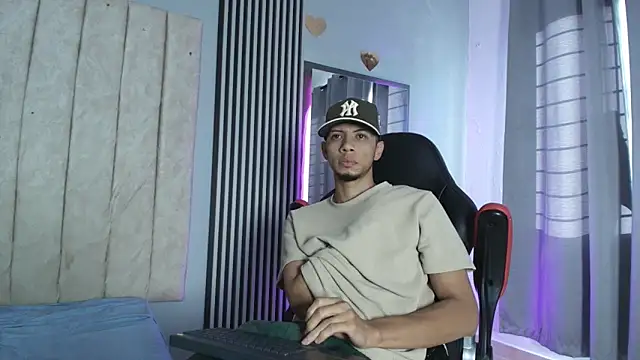 DustinandJordan online show from November 2025 12:04:02 PM