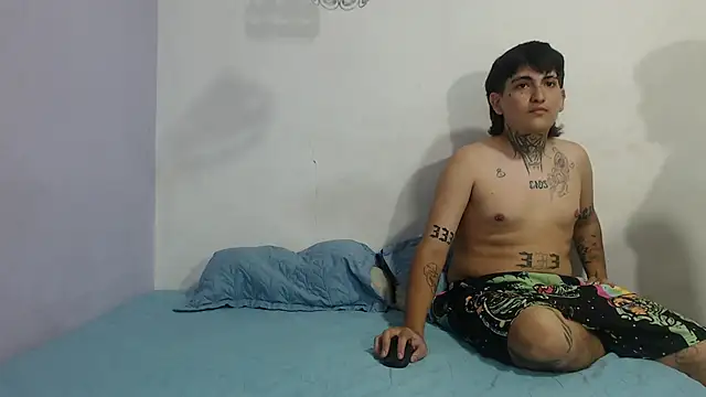 onixandghosty1 online show from December 2025 07:09:01 PM