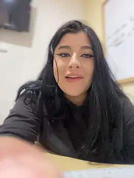 Tokio Sakura online show from February 2026 03:49:02 PM