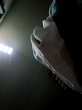 bearded cross online show from January 2026 07:35:02 AM