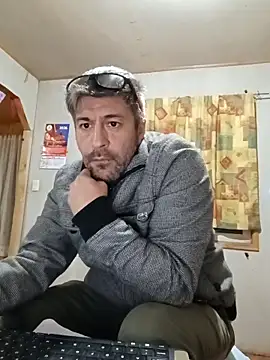 Gato2025perro online show from April 2026 08:09:02 AM