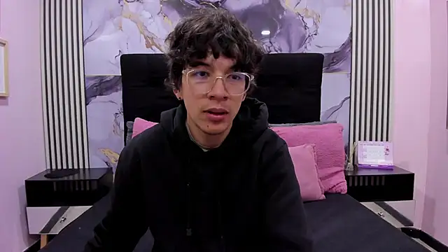 Desire Ecstasy online show from December 2025 01:27:01 PM