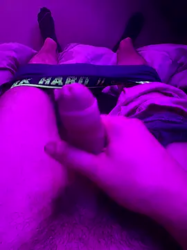 Tomek2224 online show from November 2025 01:38:01 AM