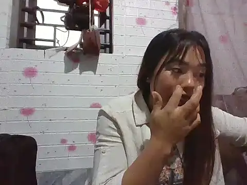 Lee coope online show from November 2025 01:27:02 AM