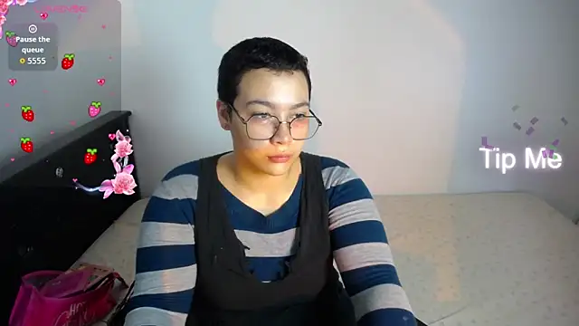 Snapshot of Cherry_vald chatting on July 2026 11:50:01 AM Cherry vald online show from July 2026 11:50:01 AM