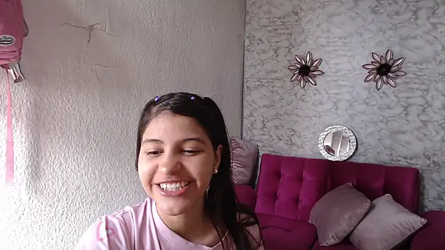 Evagirl69 online show from June 2026 12:18:01 PM