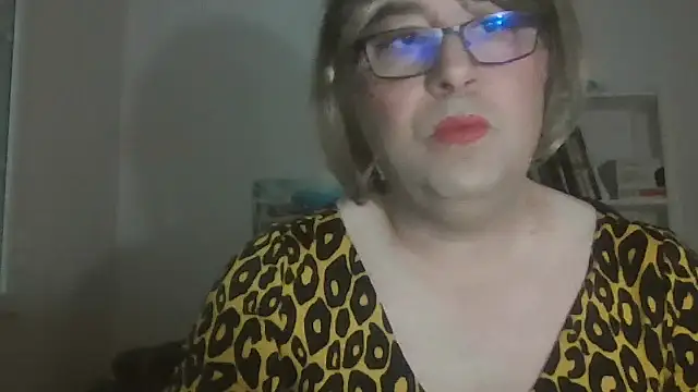 Snapshot of nataliacd chatting on November 2025 05:40:02 PM nataliacd online show from November 2025 05:40:02 PM