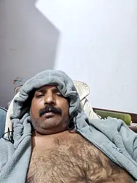 vardh033 online show from November 2025 03:39:02 AM