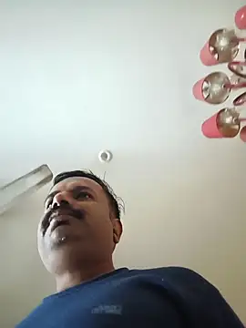 vardh033 online show from November 2025 02:58:01 AM