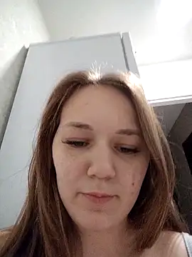 AlisaWyn online show from December 2025 01:29:01 PM