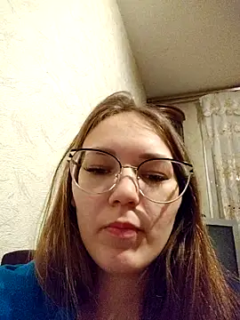 Snapshot of AlisaWyn chatting on January 2026 11:25:01 PM AlisaWyn online show from January 2026 11:25:01 PM