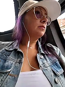 sexxx mia online show from October 2025 01:08:02 PM
