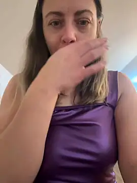 ladywithbigass online show from January 2025 06:45:01 AM