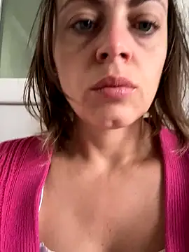 ladywithbigass online show from September 2025 05:00:02 AM