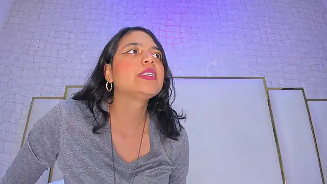 thalia888  online show from April 2026 07:08:02 PM