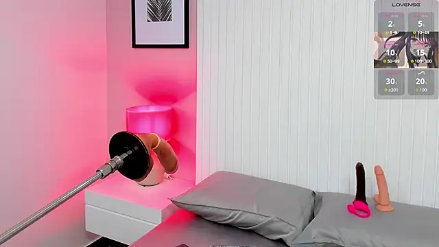 lauren stone  online show from December 2025 05:19:02 PM