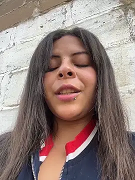 Snapshot of MiaCollinssx chatting on January 2026 05:38:02 PM MiaCollinssx online show from January 2026 05:38:02 PM