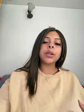 Snapshot of MiaCollinssx chatting on March 2026 03:12:01 PM MiaCollinssx online show from March 2026 03:12:01 PM