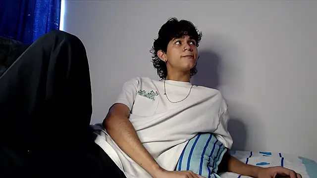alexmark  online show from June 2026 06:08:02 PM
