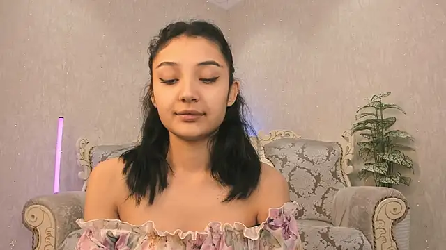 Snapshot of Rei_ramiki chatting on October 2025 05:39:02 AM Rei ramiki online show from October 2025 05:39:02 AM