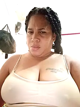 Big ass submissive online show from April 2026 01:12:02 PM