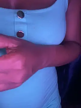 Snapshot of Rozanna_here chatting on October 2025 02:35:02 PM Rozanna here online show from October 2025 02:35:02 PM