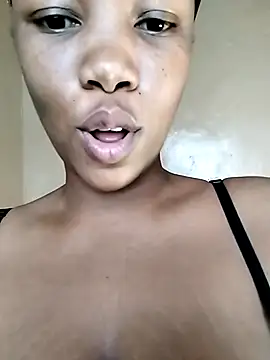 Snapshot of AZURUchan7 chatting on September 2025 08:36:02 AM AZURUchan7 online show from September 2025 08:36:02 AM