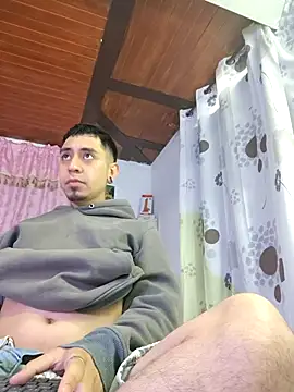 abnerdam01 online show from October 2025 01:10:01 PM